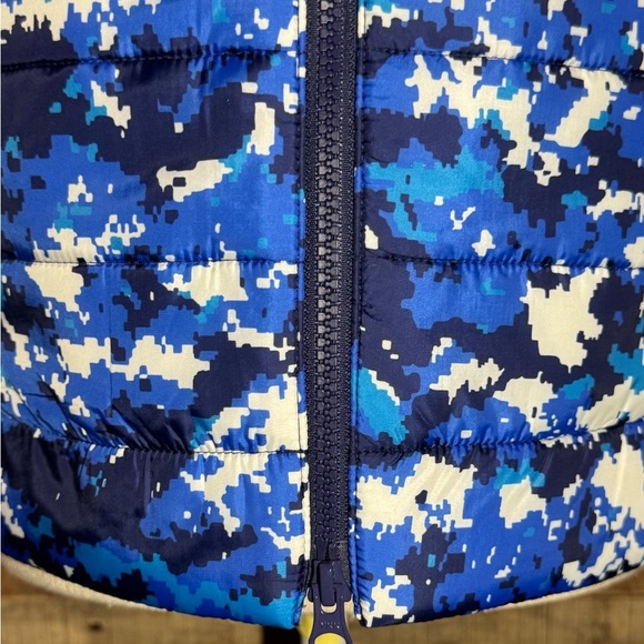 🌻 IBKUL Women's Athleisure Polartec Power Fill Blue Camo Print Quilted Vest sz S - Picture 9 of 15
